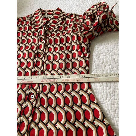 Trina Turk Women's Silk Button-Up Blouse Size P Multicolor Geometric Casual Fall - Picture 10 of 12